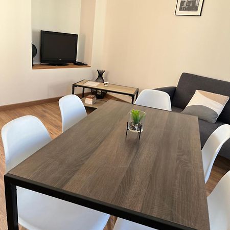 Logements 6 Pers A 15 Minutes D Angers Corne Exterior photo